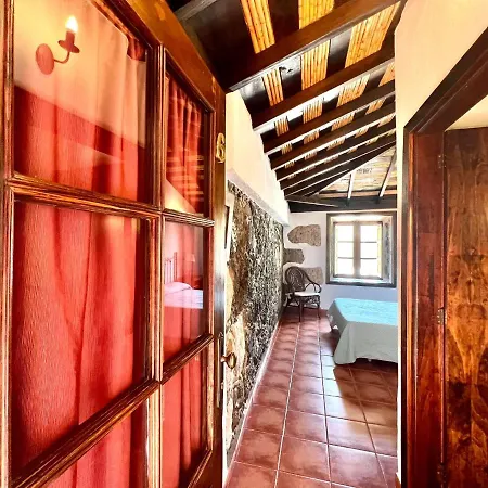 Landhuis Apto En Caserio Rural Con Cocina, Piscina, Wifi, Barbacoa Y Jardin Compartidos *