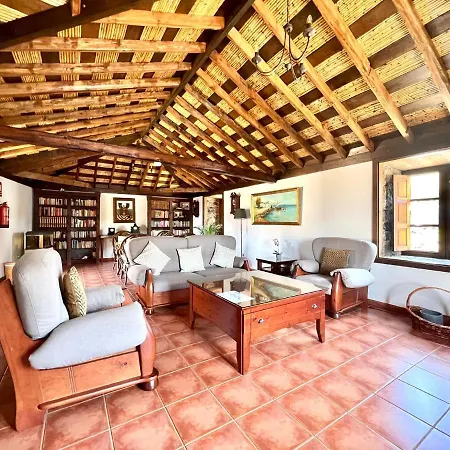 Landhuis Apto En Caserio Rural Con Cocina, Piscina, Wifi, Barbacoa Y Jardin Compartidos *