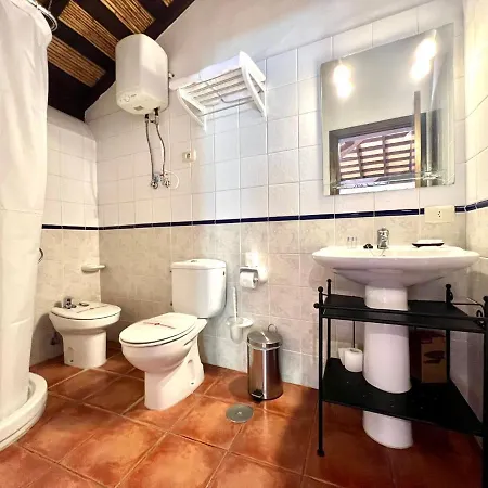 Apto En Caserio Rural Con Cocina, Piscina, Wifi, Barbacoa Y Jardin Compartidos Landhuis *