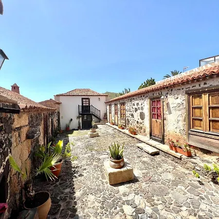 Apto En Caserio Rural Con Cocina, Piscina, Wifi, Barbacoa Y Jardin Compartidos Landhuis